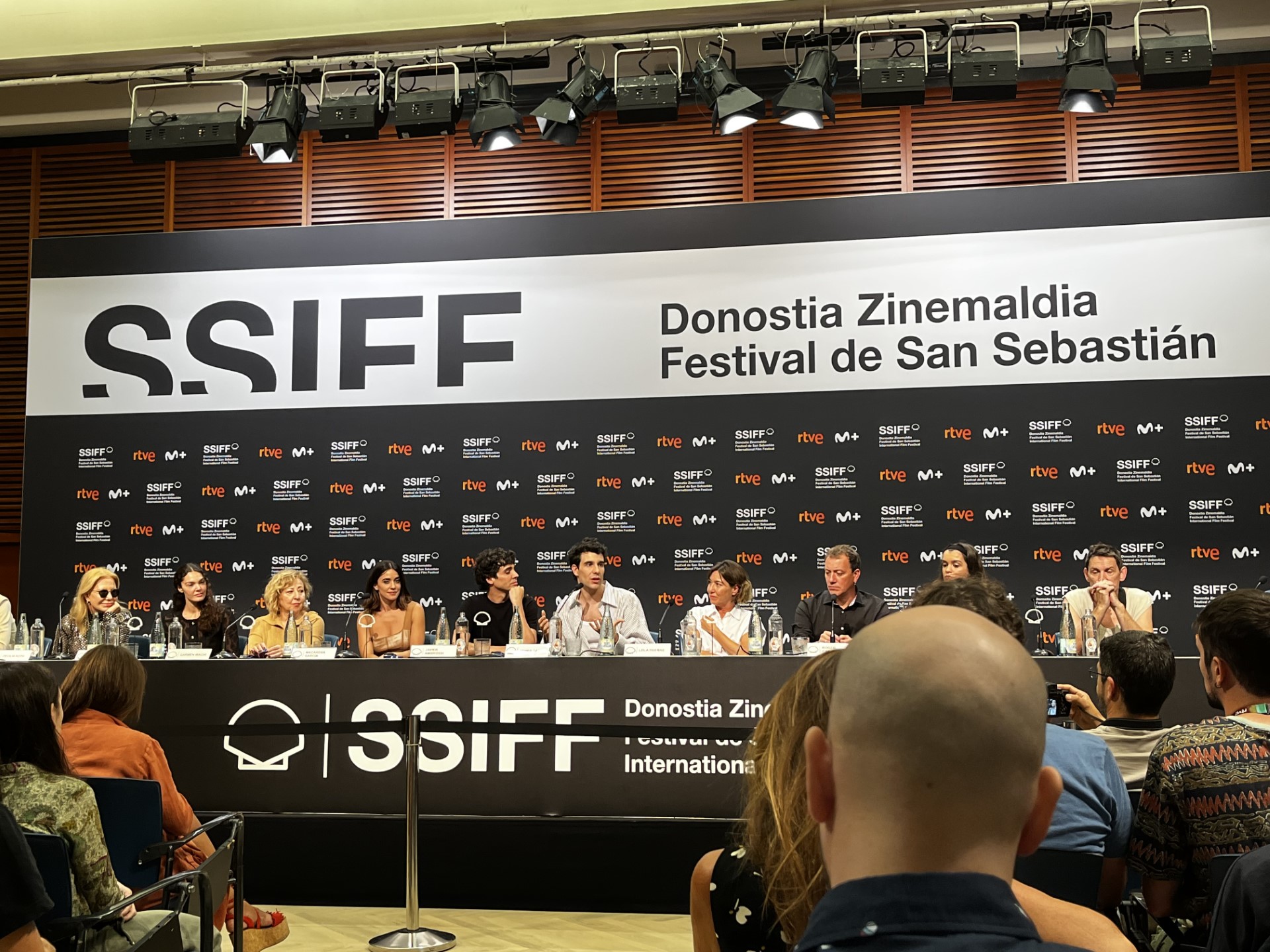 Rueda de prensa de presentación de la serie en el SSIFF
