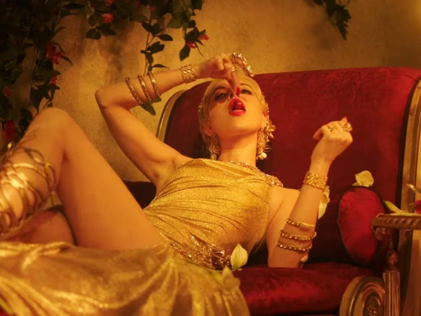 Fotograma de "Megalopolis"